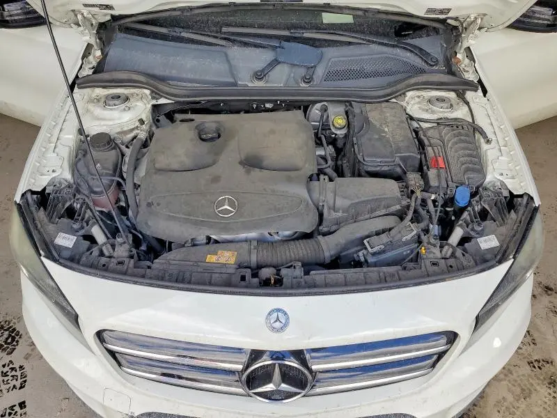 2017 MERCEDES-BENZ GLA 250  