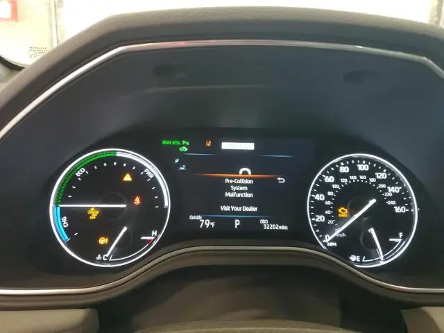 2019 TOYOTA AVALON XLE  