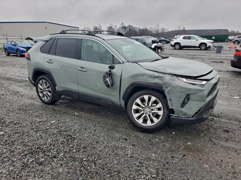 2023 TOYOTA RAV4 XLE PREMIUM  