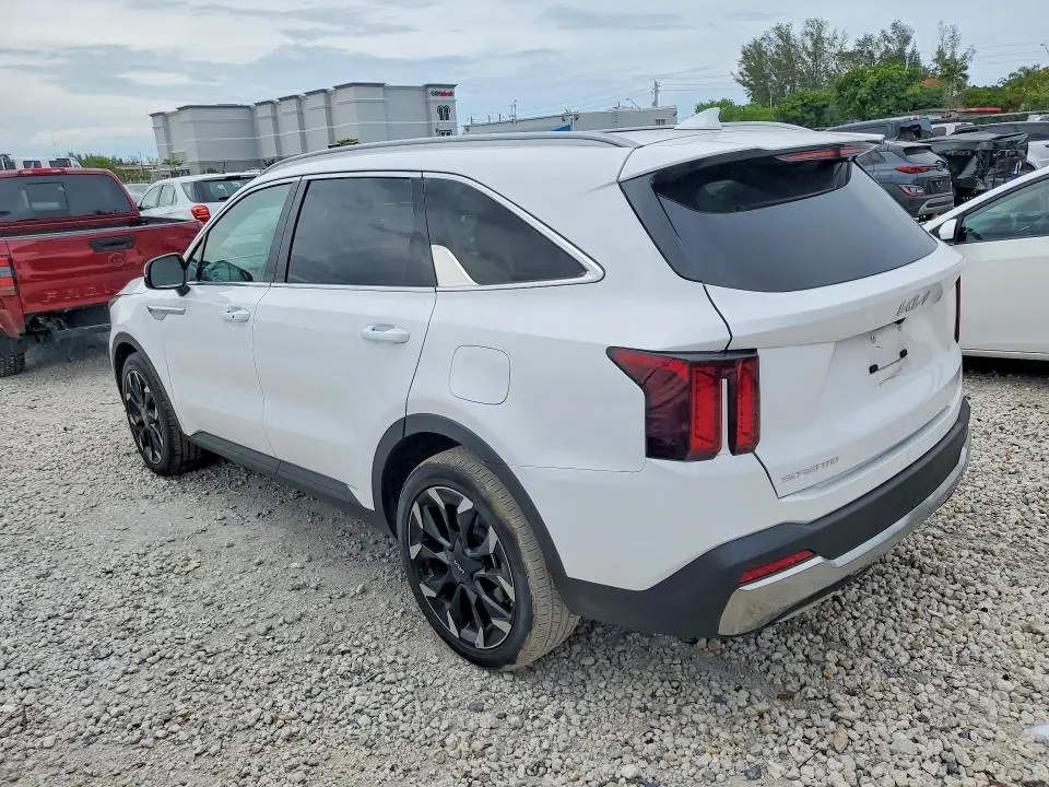 2025 KIA SORENTO EX  