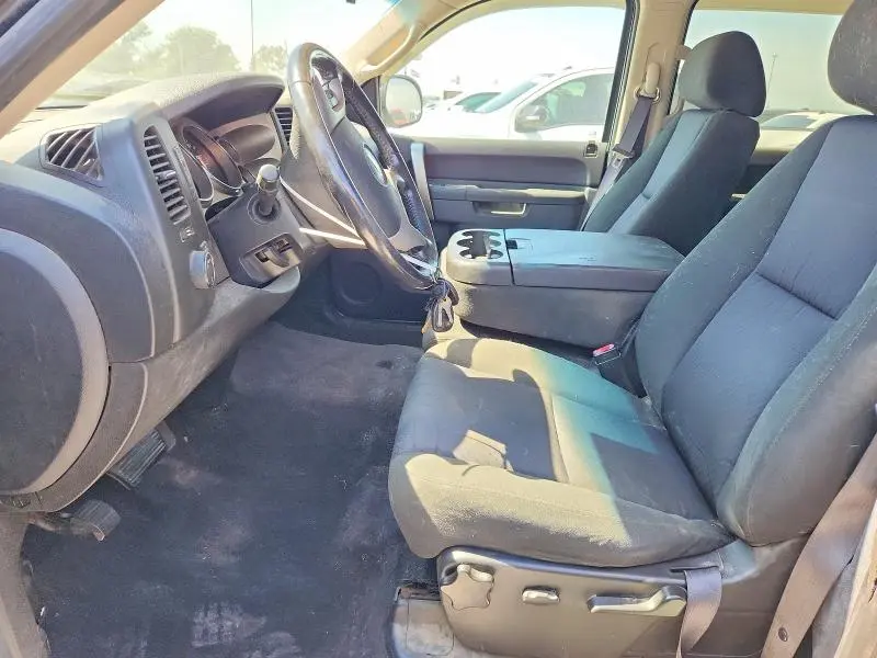 2011 CHEVROLET SILVERADO K1500 LT  