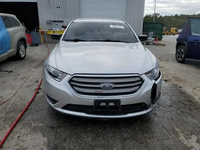 2016 FORD TAURUS SE