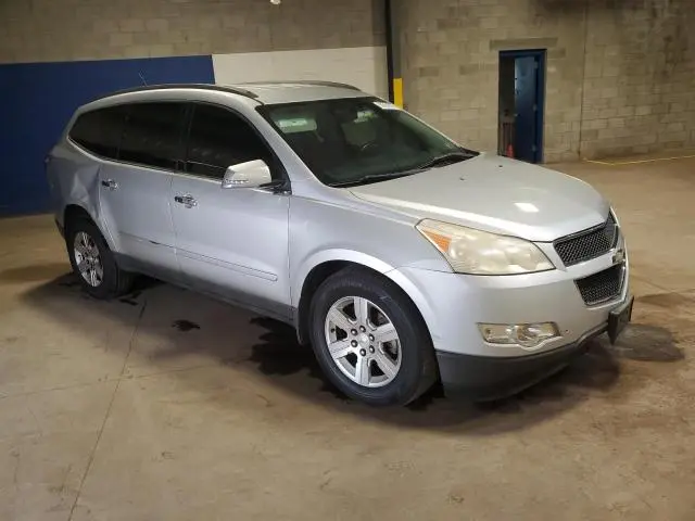 2012 CHEVROLET TRAVERSE LT  