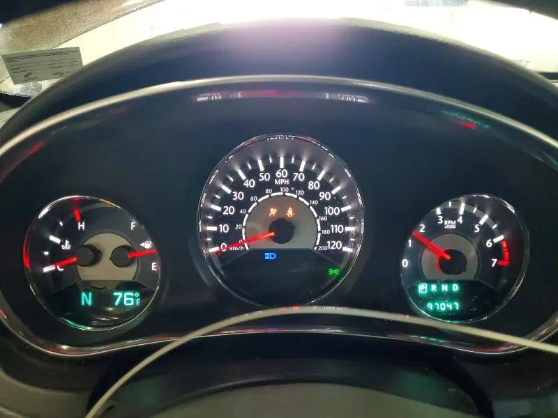 2013 CHRYSLER 200 LIMITED  
