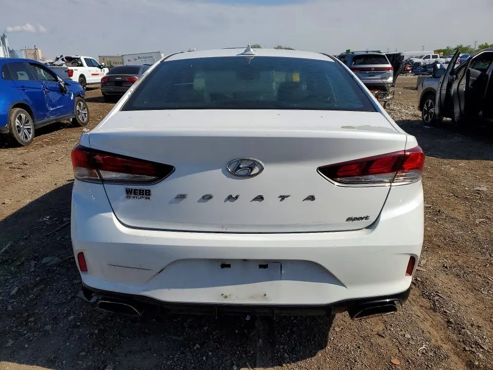 2018 HYUNDAI SONATA SPORT  