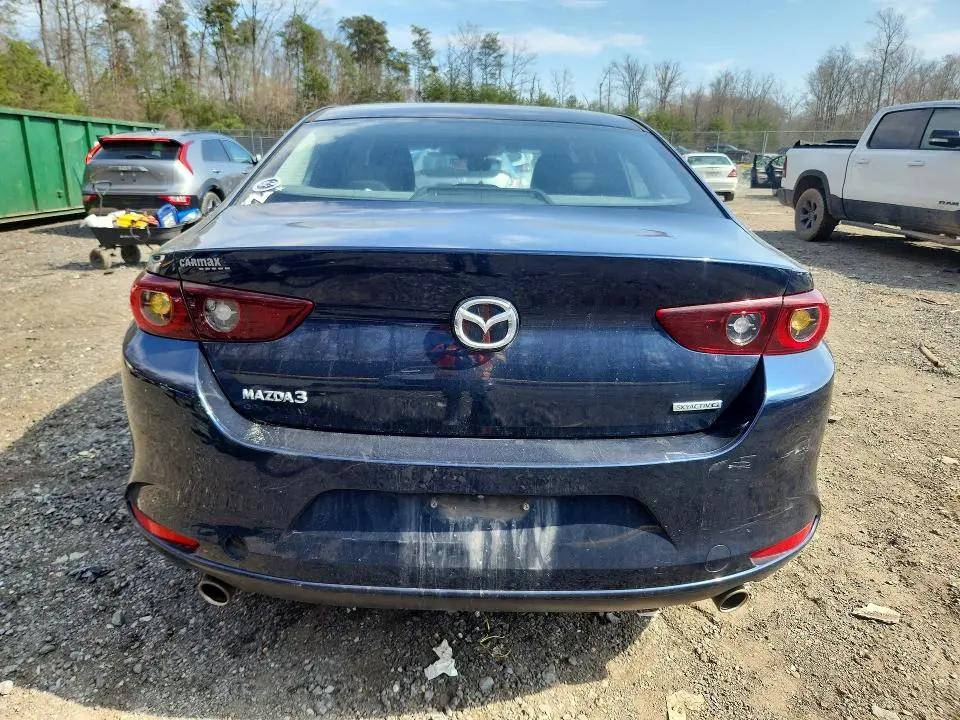 2022 MAZDA 3 SELECT  