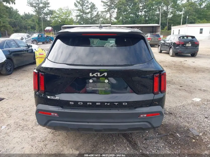 2022 KIA SORENTO LX