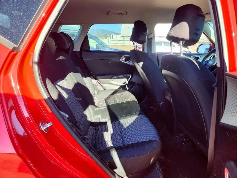 2021 KIA SOUL LX  