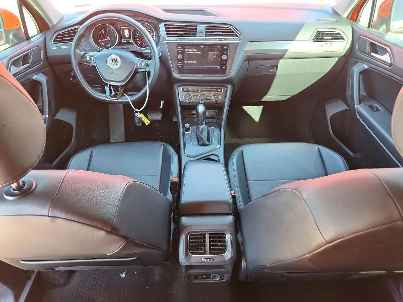 2018 VOLKSWAGEN TIGUAN SE  