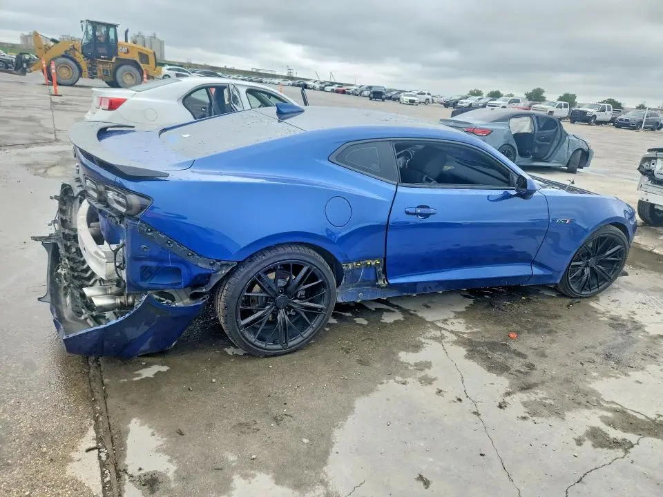 2022 CHEVROLET CAMARO LT1  