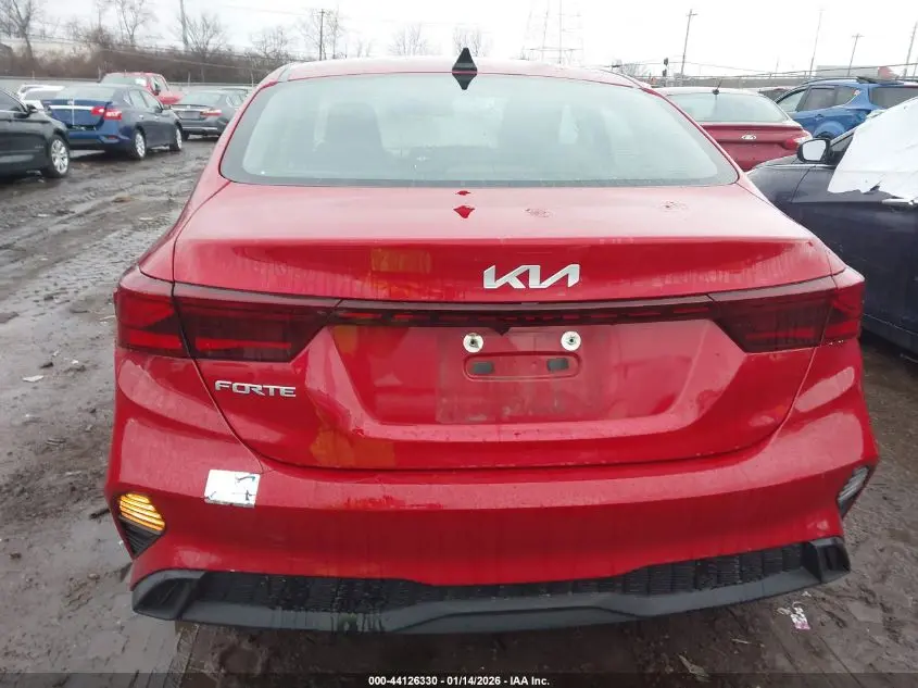 2022 KIA FORTE LXS