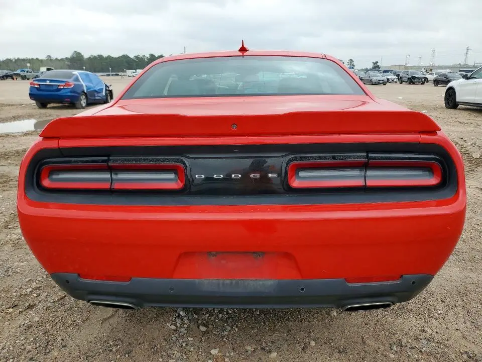 2015 DODGE CHALLENGER SXT PLUS  