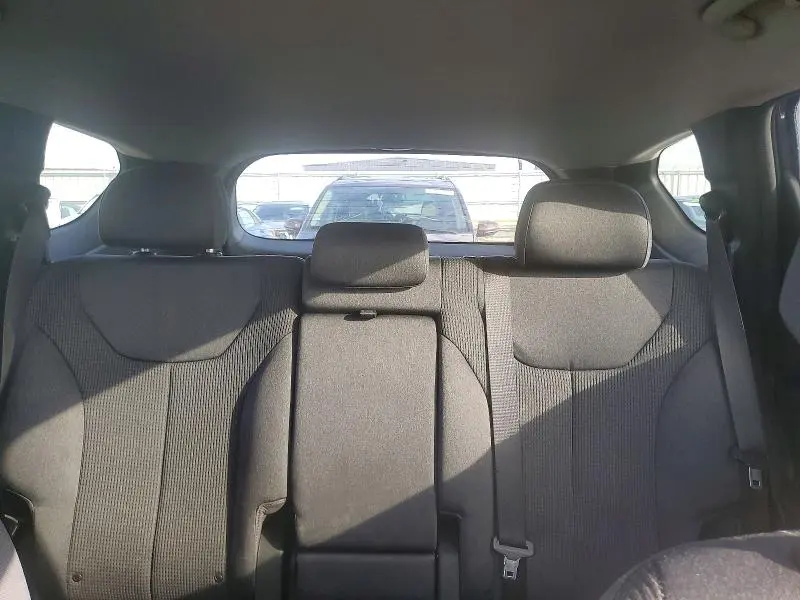 2021 HYUNDAI SANTA FE SE  