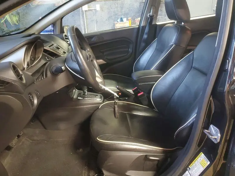 2011 FORD FIESTA SES  