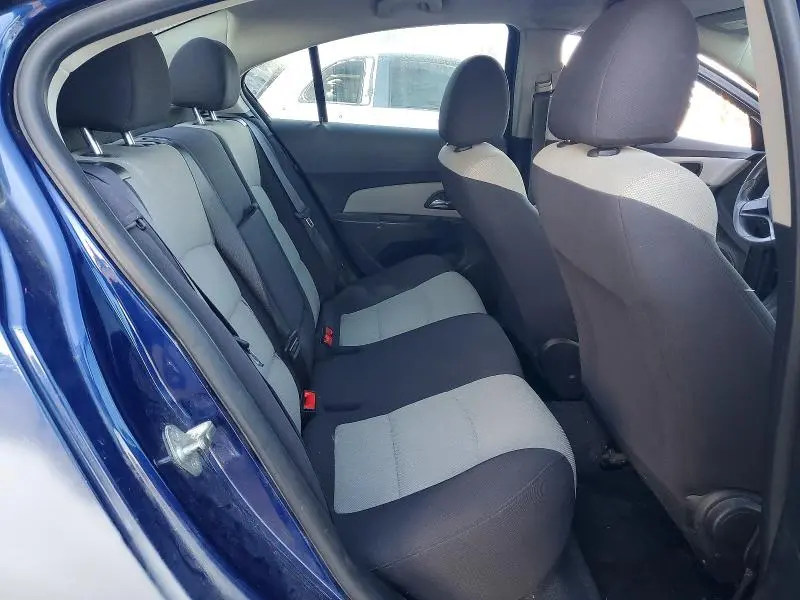 2012 CHEVROLET CRUZE LS  