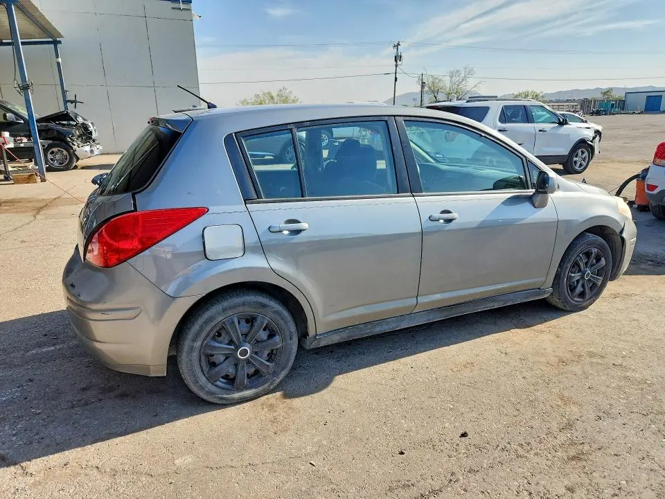 2012 NISSAN VERSA 1.8 S  