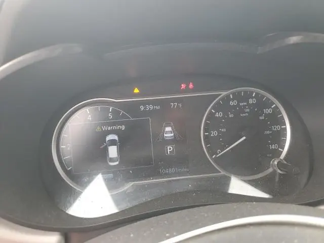 2021 NISSAN VERSA SV  