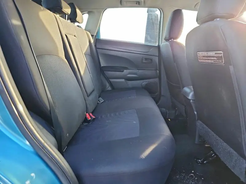 2014 MITSUBISHI OUTLANDER SPORT ES  