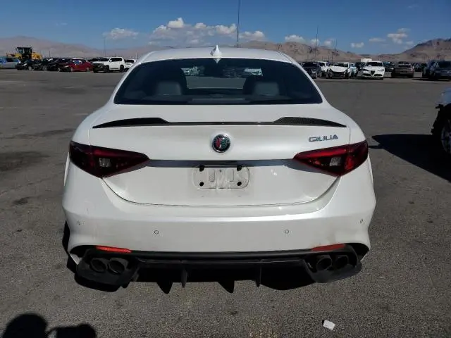 2018 ALFA ROMEO GIULIA QUADRIFOGLIO  