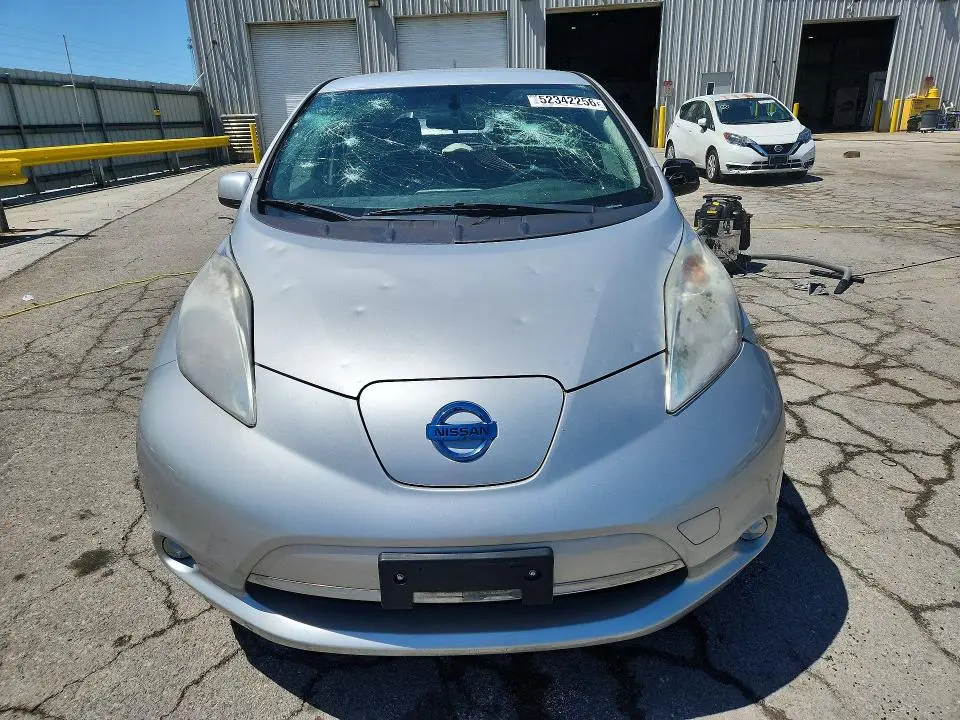 2015 NISSAN LEAF S  