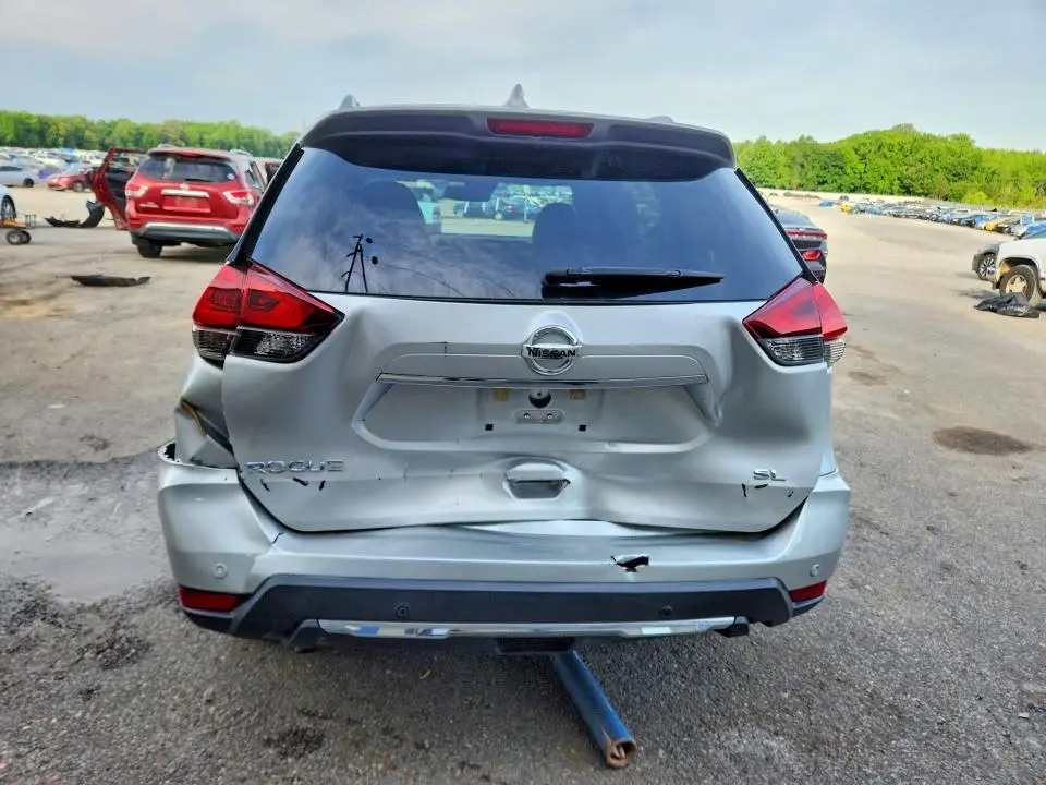 2019 NISSAN ROGUE SL  