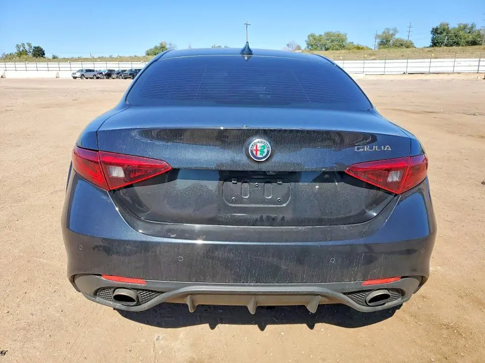 2017 ALFA ROMEO GIULIA Q4  