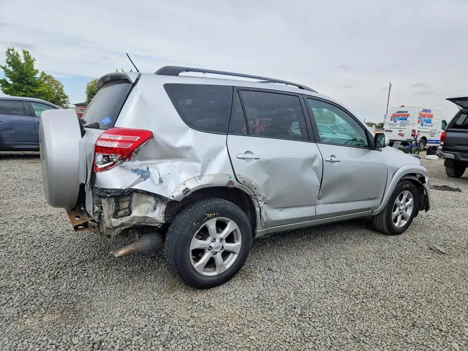 2010 TOYOTA RAV4 LIMITED  