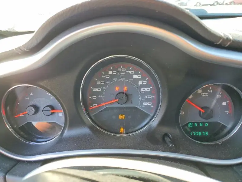2012 DODGE AVENGER SE  