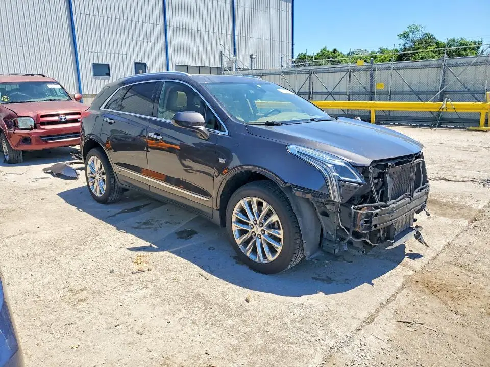 2018 CADILLAC XT5 PLATINUM  