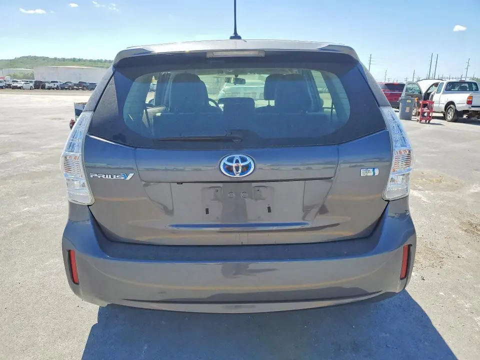 2013 TOYOTA PRIUS V THREE  