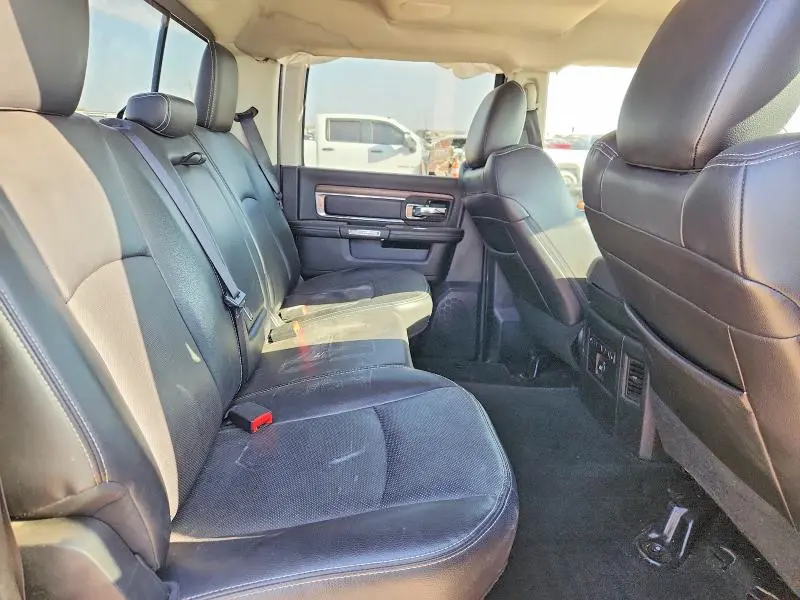 2015 RAM 1500 LARAMIE  