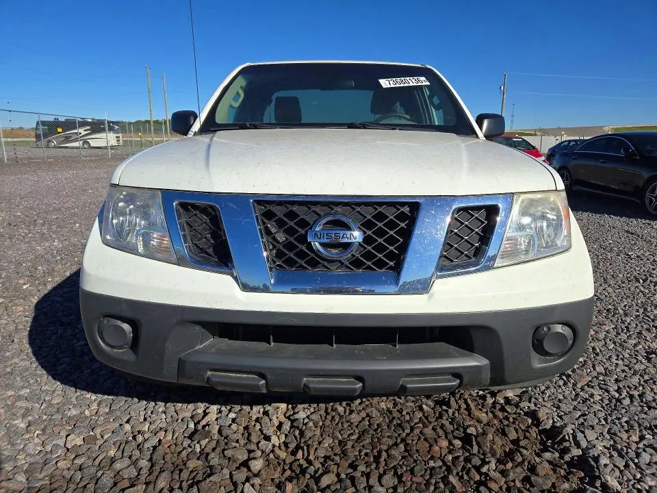 2016 NISSAN FRONTIER S  