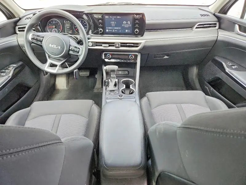 2022 KIA K5 LXS  