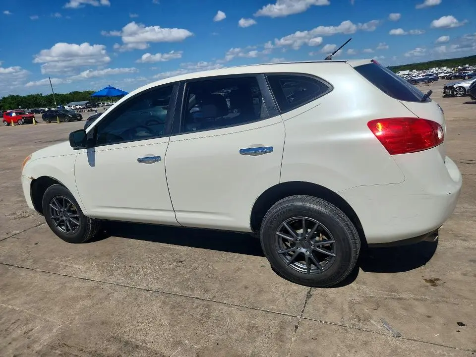 2010 NISSAN ROGUE SL  