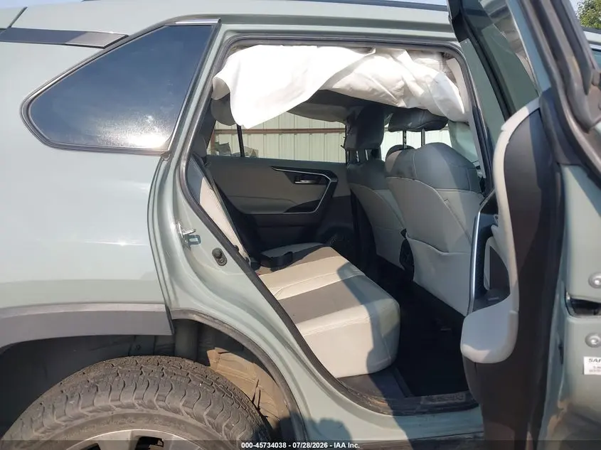 2022 TOYOTA RAV4 XLE PREMIUM