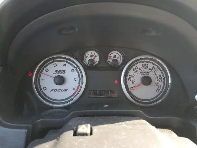 2010 FORD FOCUS SE  
