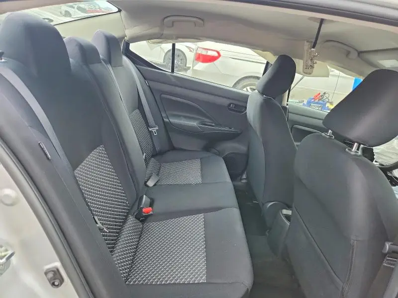 2023 NISSAN VERSA S  