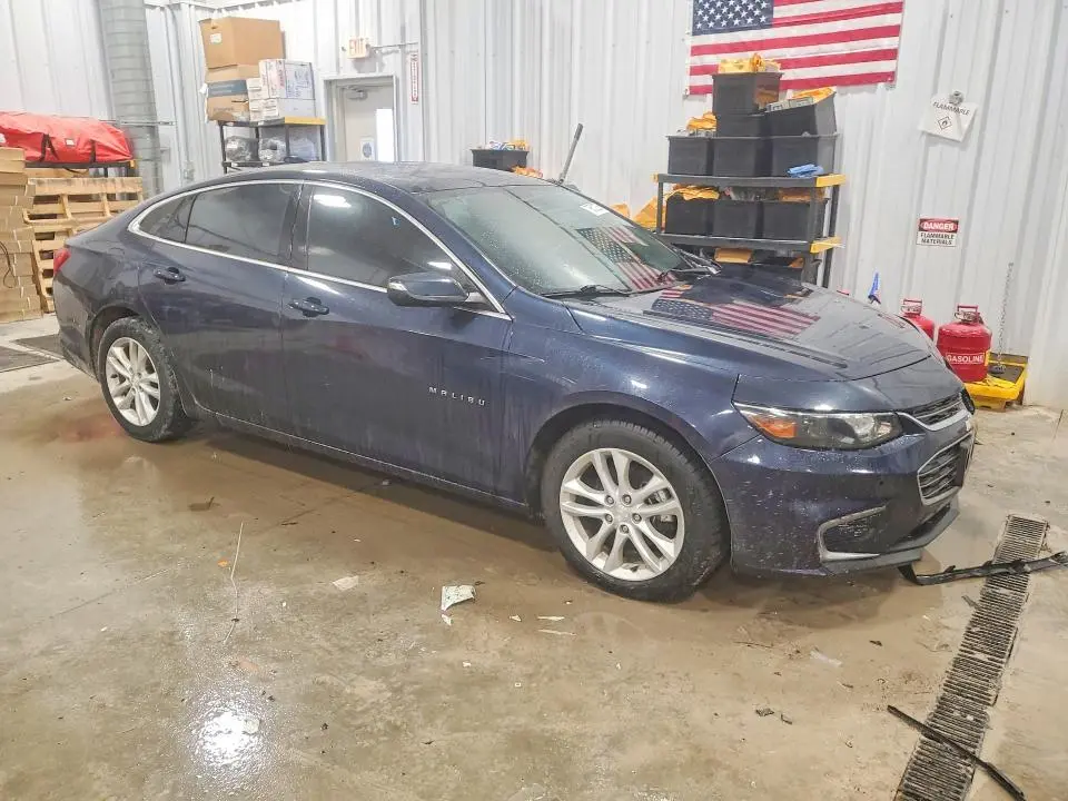 2017 CHEVROLET MALIBU LT  