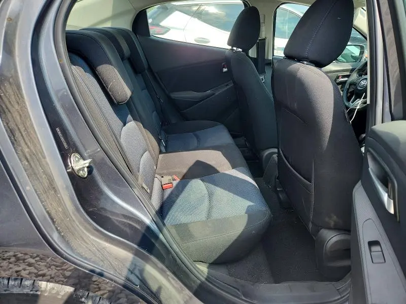 2017 TOYOTA YARIS IA BASE  