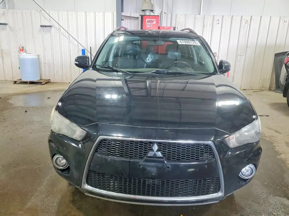 2012 MITSUBISHI OUTLANDER SE  