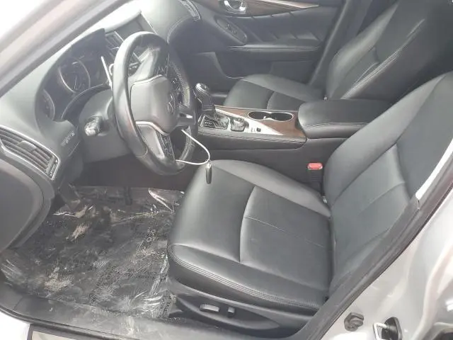 2018 INFINITI Q50 LUXE  