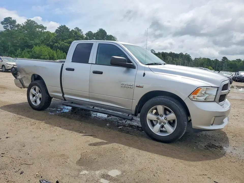 2016 RAM 1500 ST  