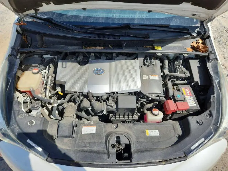 2016 TOYOTA PRIUS THREE TOURING  