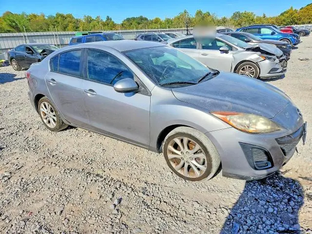 2011 MAZDA 3 S  