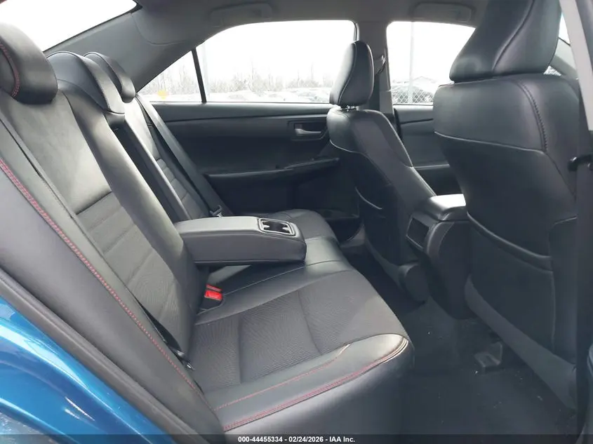 2017 TOYOTA CAMRY LE/XLE/SE/XSE