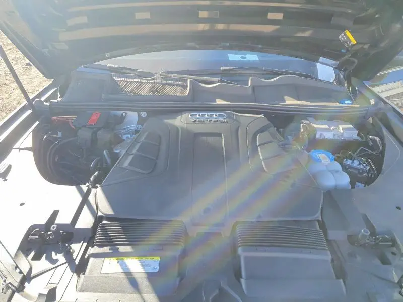 2017 AUDI Q7 PRESTIGE  