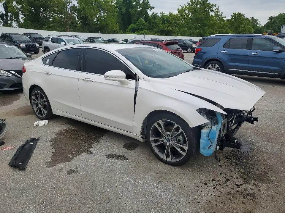 2017 FORD FUSION TITANIUM  