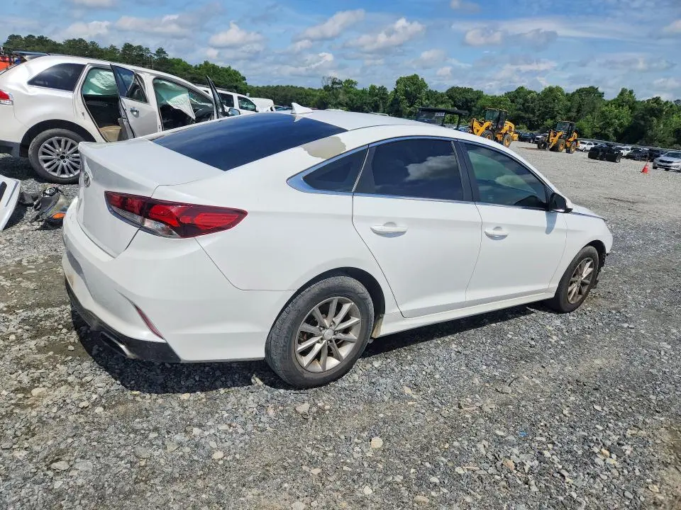 2018 HYUNDAI SONATA SE  
