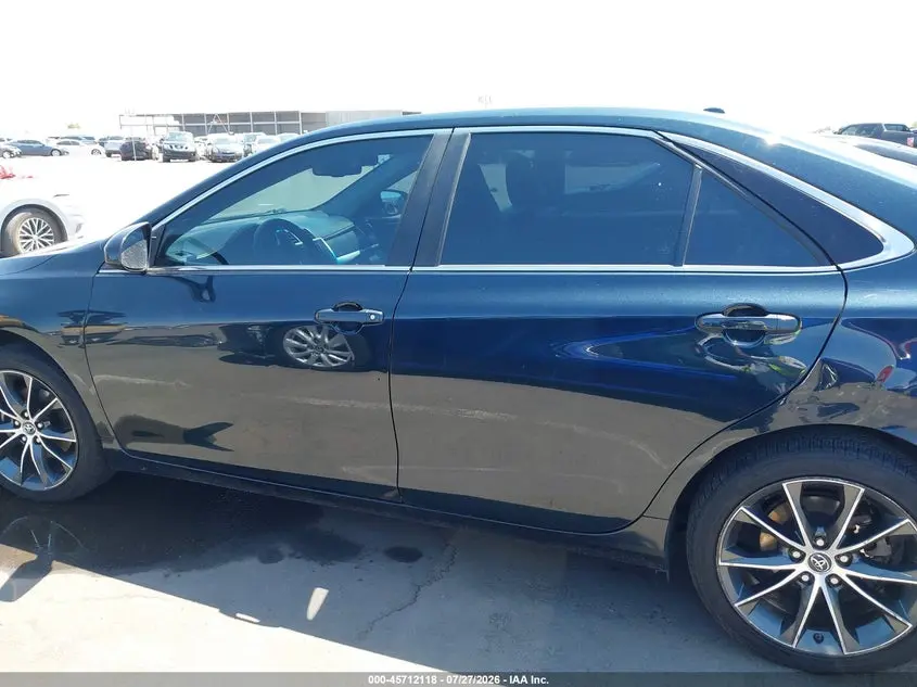 2015 TOYOTA CAMRY XSE V6