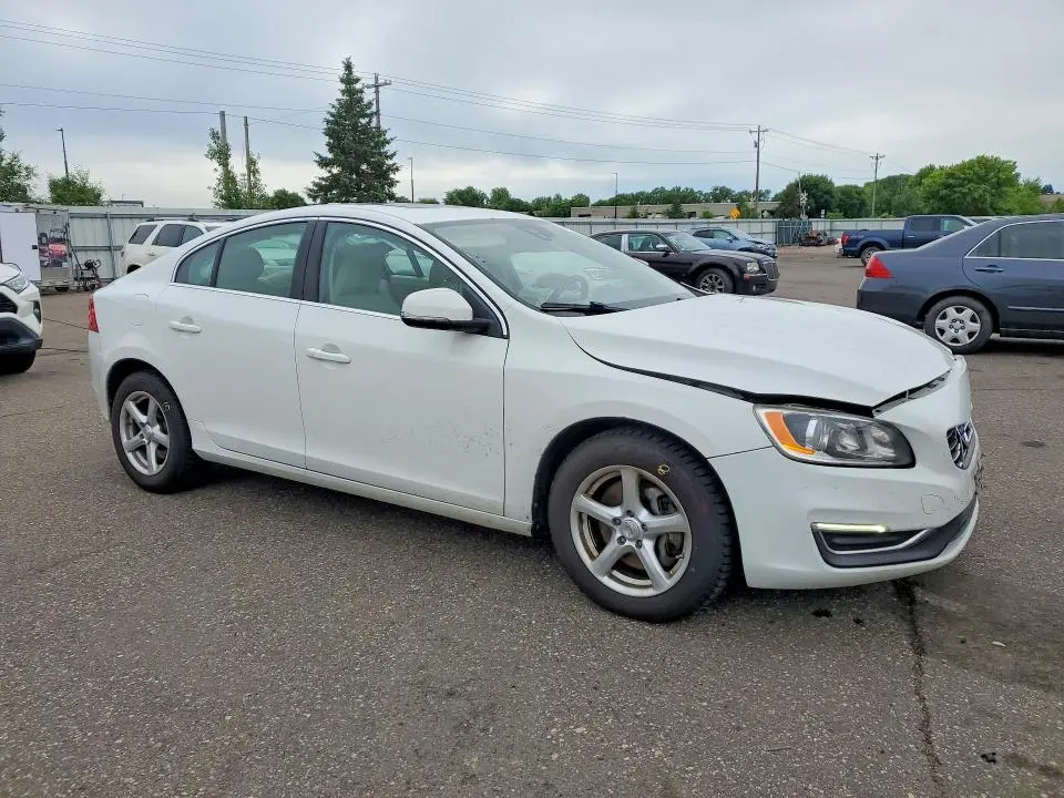 2015 VOLVO S60 PREMIER  